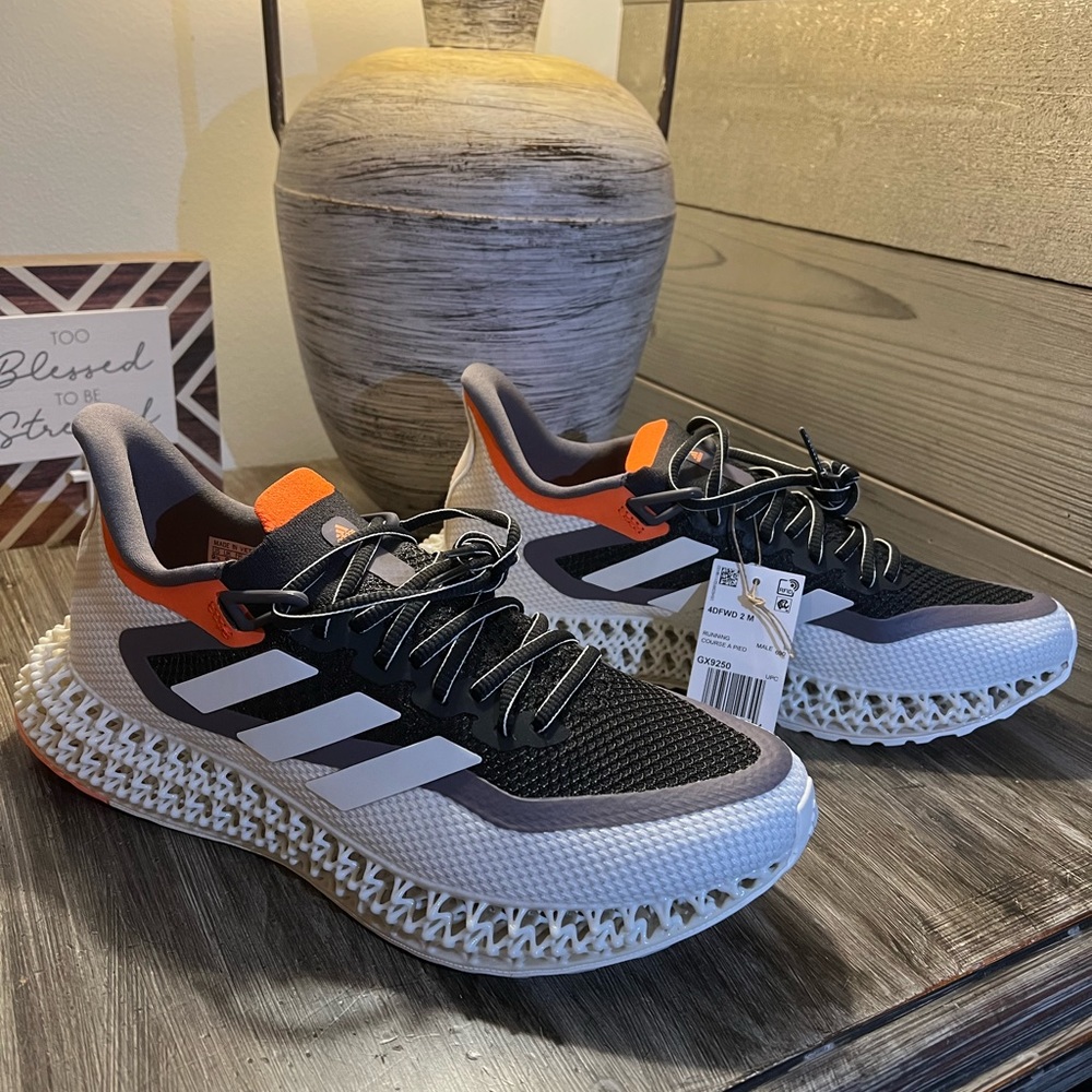 Adidas 4DFWD Size 9.5